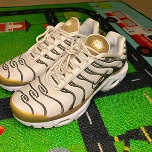 Women’s Nike Air Max TN.